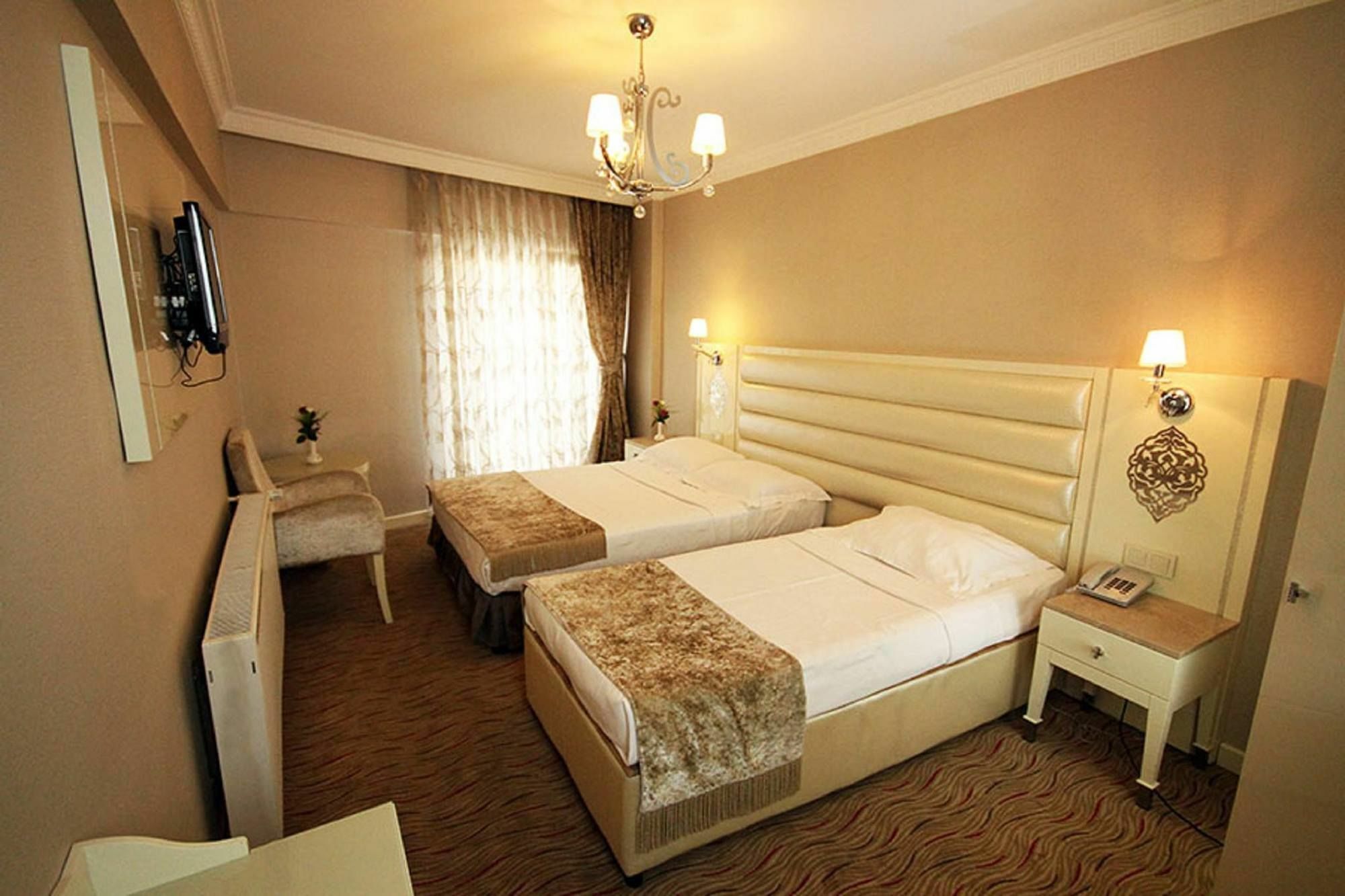 Q Hotel Laleli - Istanbul — Fotoğraflar 2